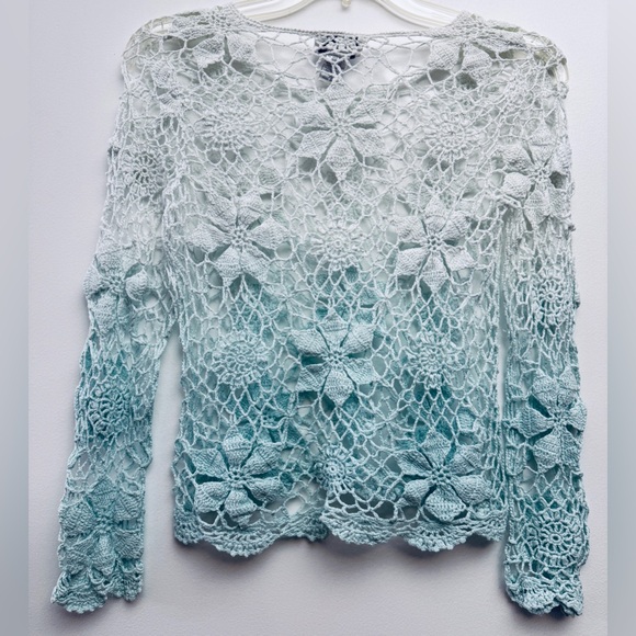 Chadwicks Women's Ombré Floral Lace Top - White and Blue - Picture 6 of 8